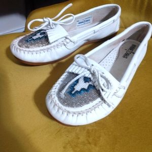White Leather Minnetonka Moccasins